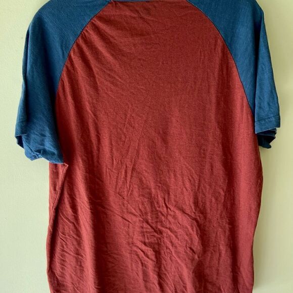 Levi’s Brick Red/Blue Ringer T-Shirt Sz Large - Picture 7 of 8